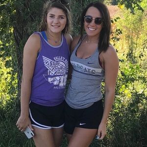 Meet your Posher, Briana